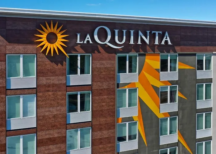La Quinta By Wyndham Mobile